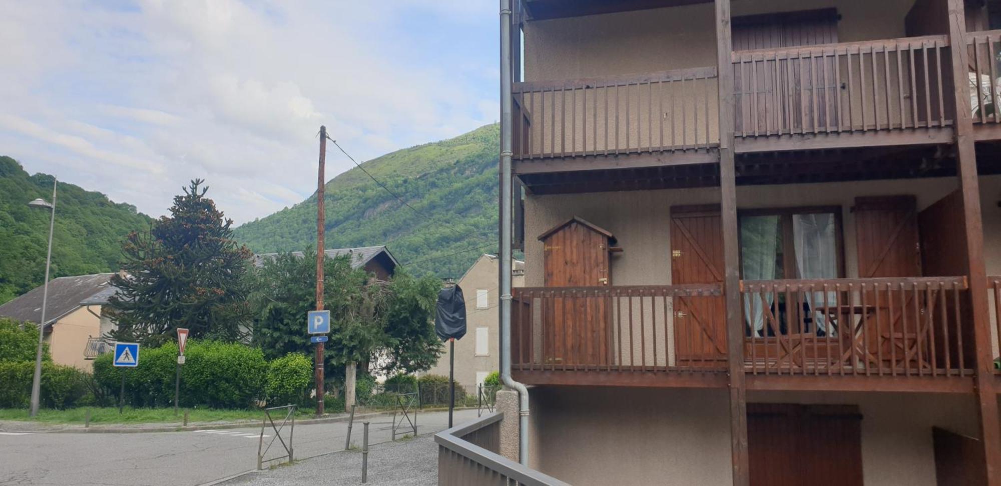 Appartement Au Pied Des Telecabines Res La Soulan Bagnères-de-Luchon Exteriér fotografie